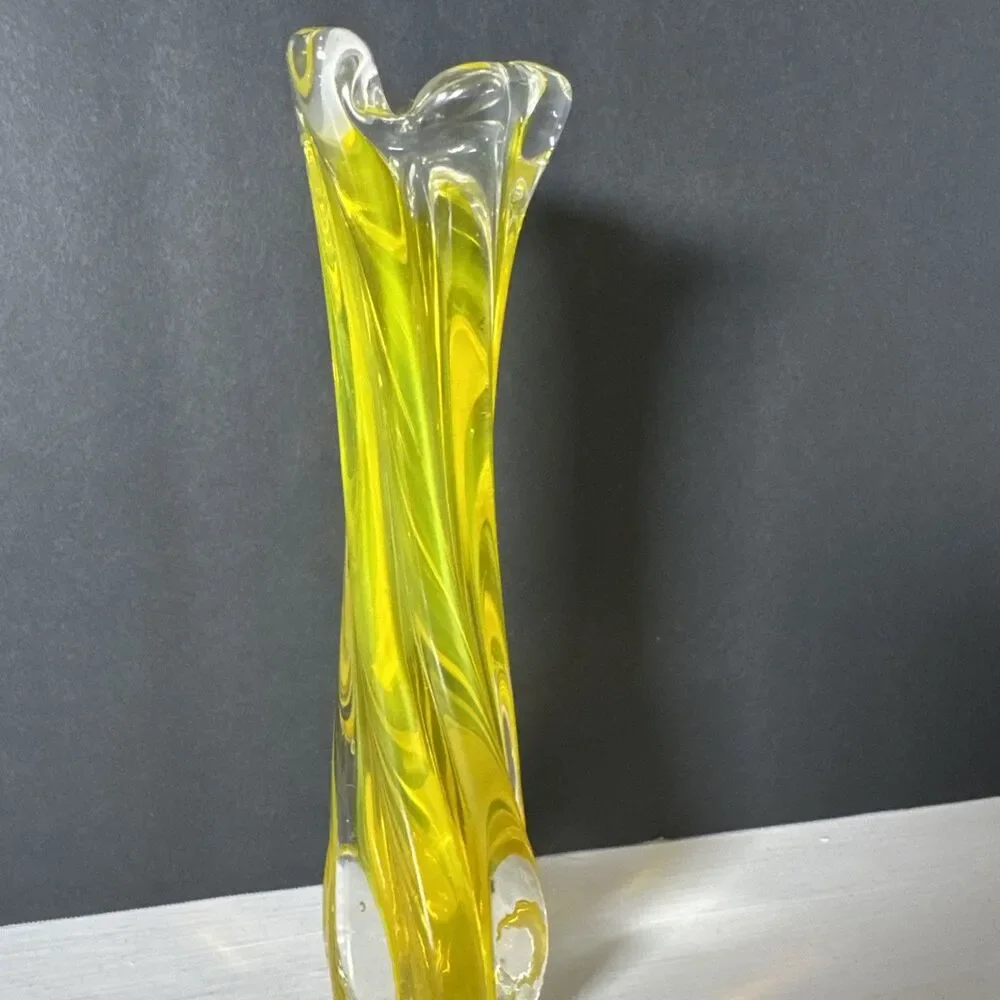 Vintage Yellow Murano Vase with Twisted Stem and Petal Mouth 9 Inch Swung Vase